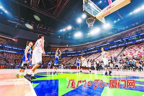 职业球员如何通过联赛提升竞技水平_2